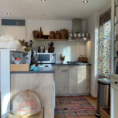 Kunstzinnige Bungalow In Apartamento *