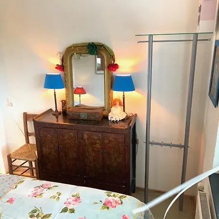 Kunstzinnige Bungalow In Apartamento *